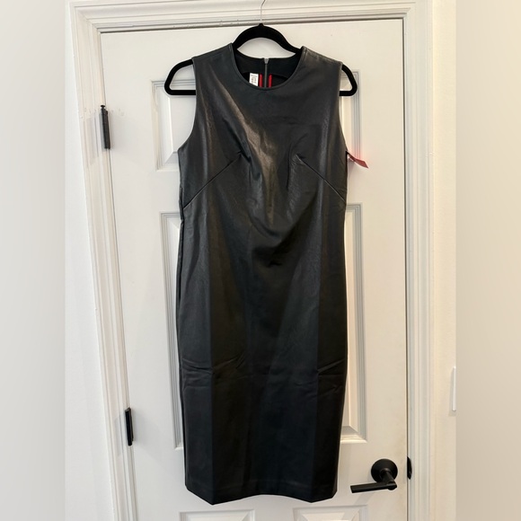 NWT Spanx‎ Faux Leather Sheath Dress Black Sleeveless Medium - Picture 8 of 11